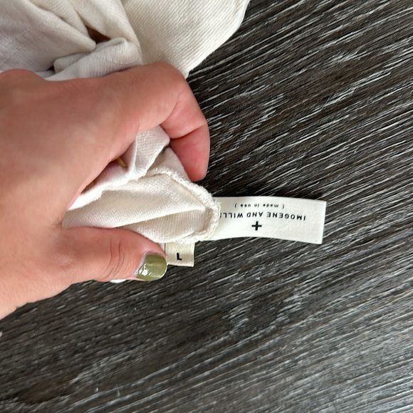 Imogene + Willie Graphic Tee (Size L) - Picture 4 of 5